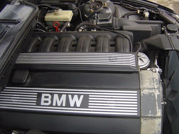 BMW e36 325i coupe billede 6