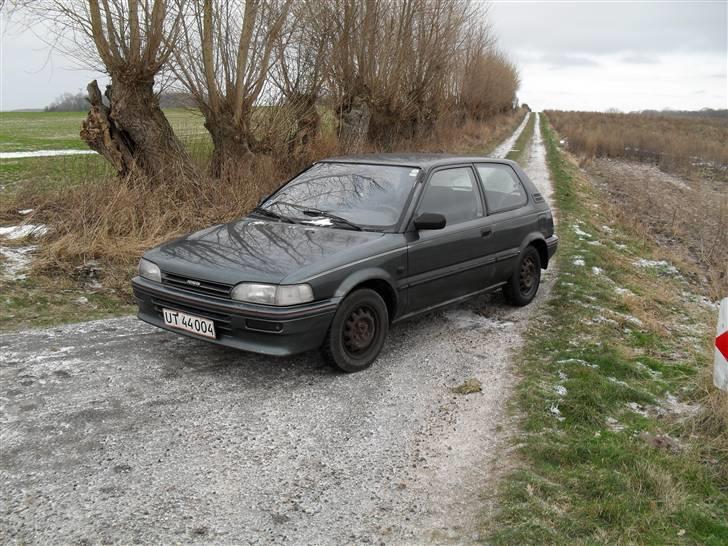 Toyota Corolla <skrottet> billede 1