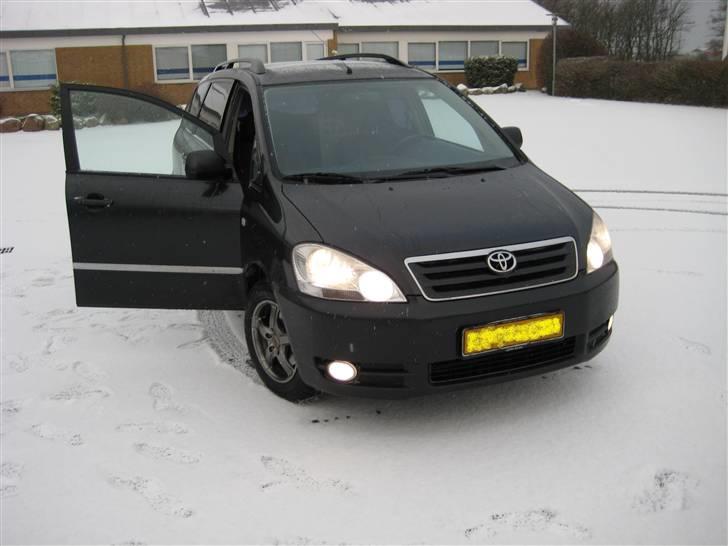 Toyota Sportsvan(Avensis verso) solgt billede 9