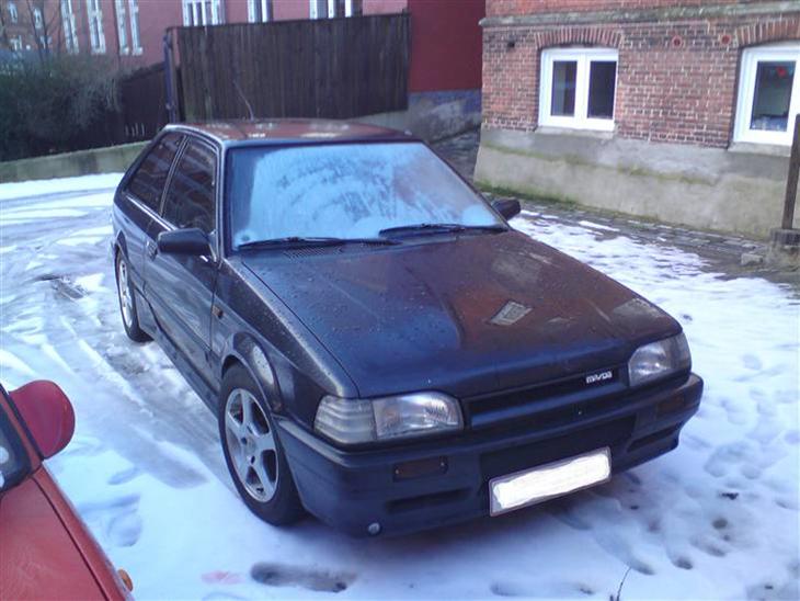 {{currentPhoto.altText}} billede {{currentPhoto.number}}