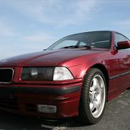 BMW e36 coupe