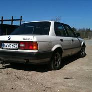 BMW E30 320i SOLGT