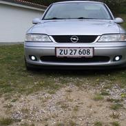 Opel vectra b SOLGT :(