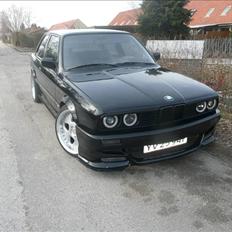 BMW 325i