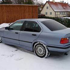 BMW 320i BYTTET