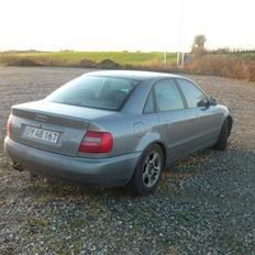 Audi A4 1,8 T *SOLGT*