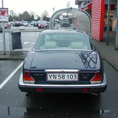 Jaguar XJ 12 H.E. Souvereign  