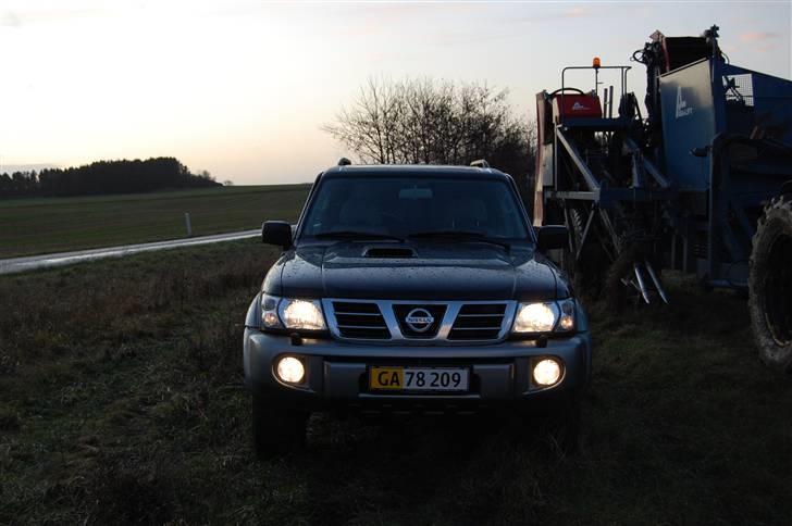 Nissan Patrol GR billede 2