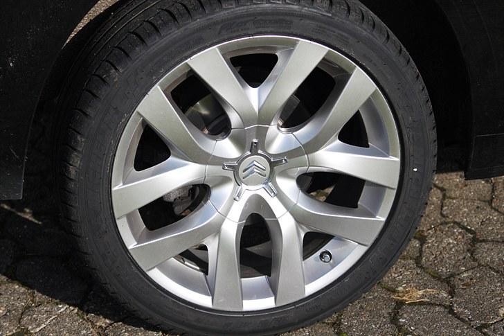 Citroën Grand C4 Picasso E6G - 18" Krakatoa-Atacama med Michelin Pilot Exalto PE2 billede 16