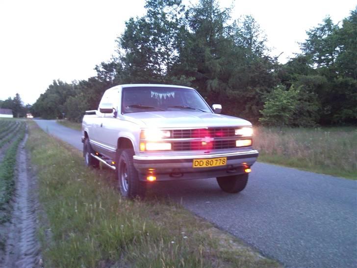 Chevrolet Silverado K2500 billede 3