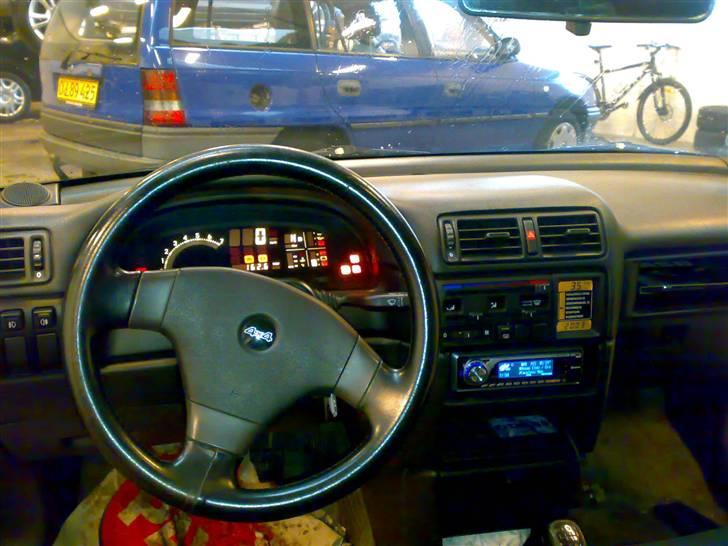 Opel Vectra A 2000 4X4 - Indstrumentbord billede 11