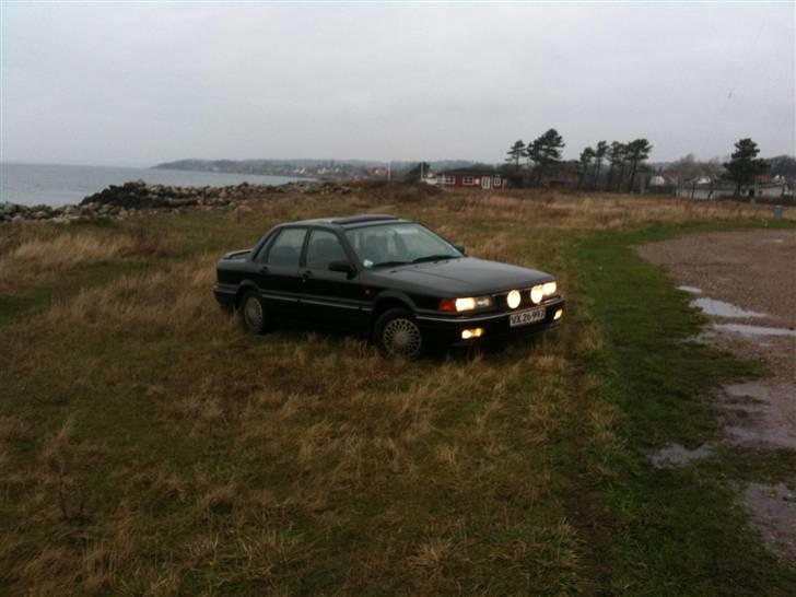 Mitsubishi Sport Galant GLSI 1.8 E32 - Nej Pæren er ikke gået stikket var faldet ud billede 7