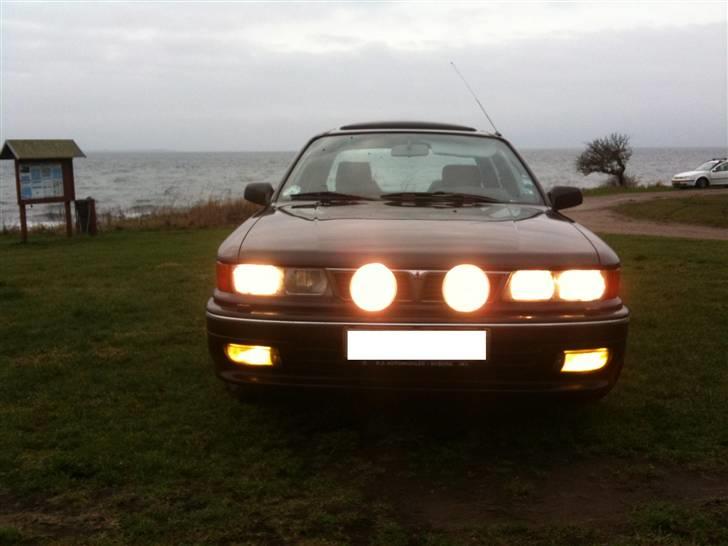 Mitsubishi Sport Galant GLSI 1.8 E32 - Nej Pæren er ikke gået stikket var faldet ud billede 10