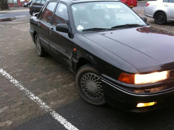 Mitsubishi Sport Galant GLSI 1.8 E32 billede 17