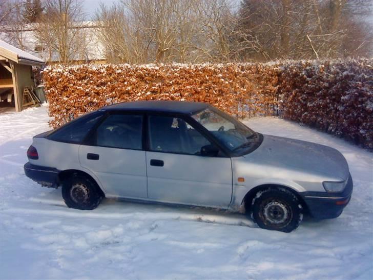 Toyota corolla gb 1,3 xl solgt billede 7