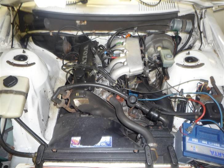 Volvo 240 GLT (Solgt) billede 9