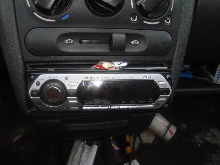 Opel corsa 1,4 (väk) :(  billede 3