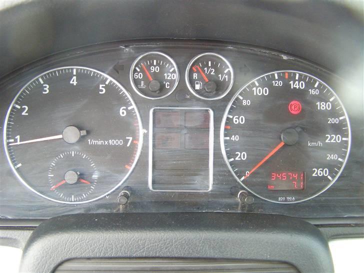 Audi A4  SOLGT billede 6