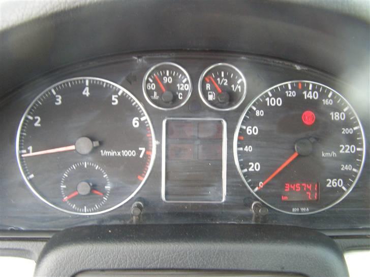 Audi A4  SOLGT billede 7