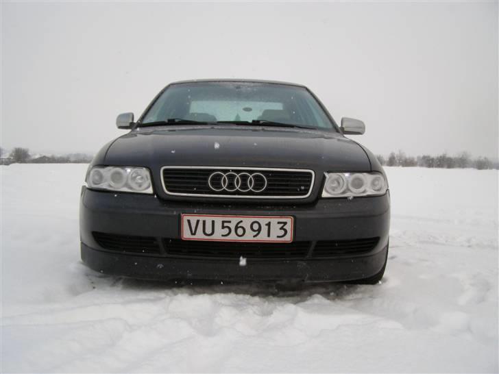 Audi A4  SOLGT billede 14
