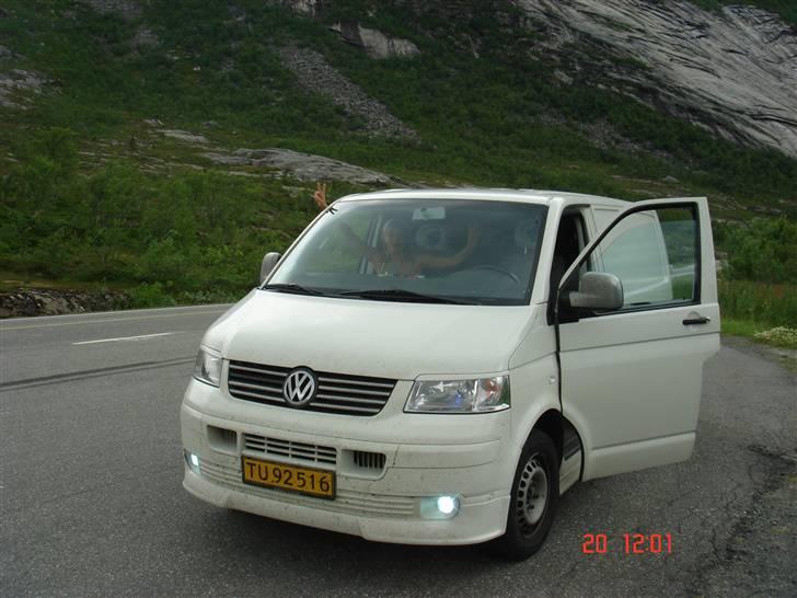 VW Transporter T5 - SOLGT billede 3