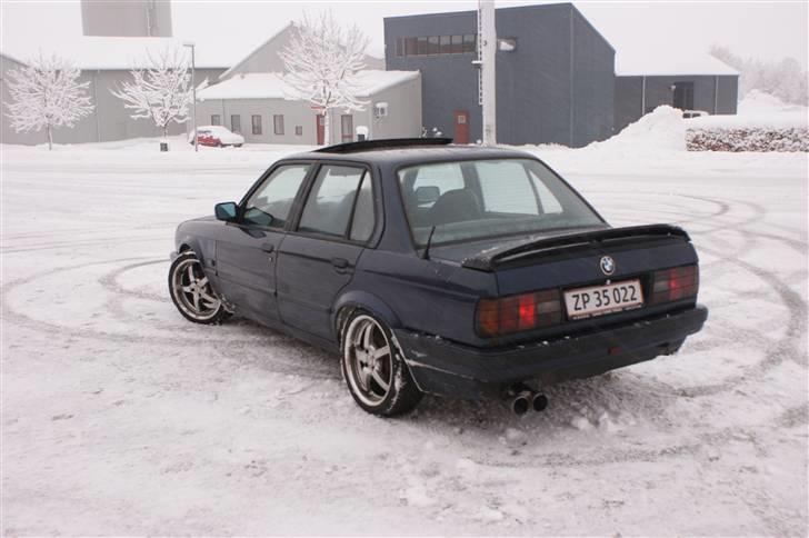 BMW E30 320i (hugget op) billede 5