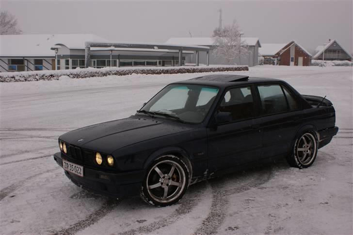 BMW E30 320i (hugget op) billede 7