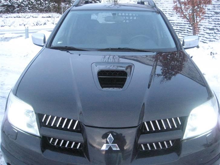 Mitsubishi Outlander 2.0 Turbo 4wd billede 3