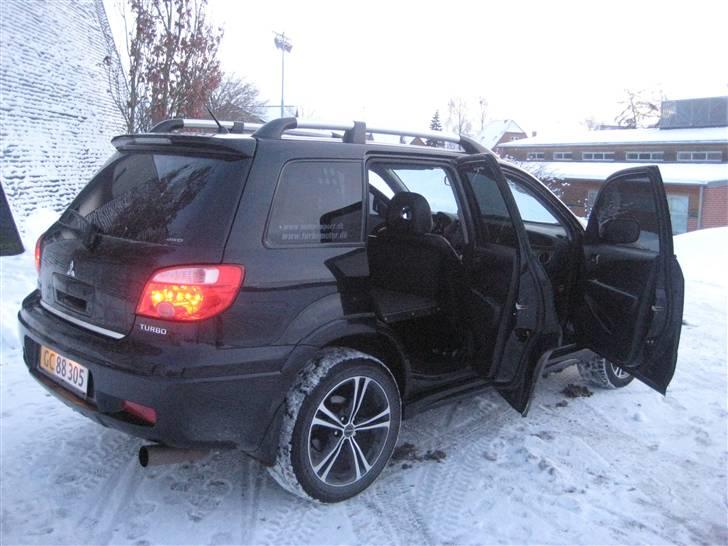 Mitsubishi Outlander 2.0 Turbo 4wd billede 6