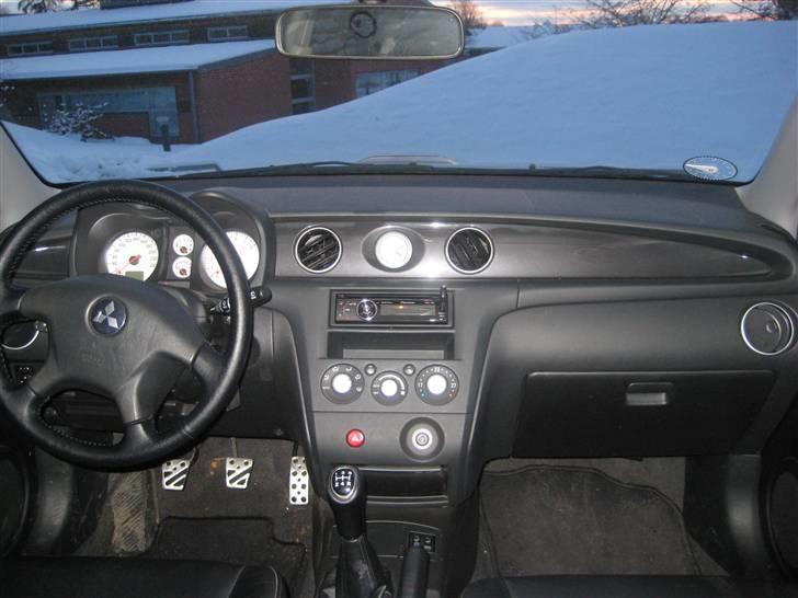 Mitsubishi Outlander 2.0 Turbo 4wd billede 17