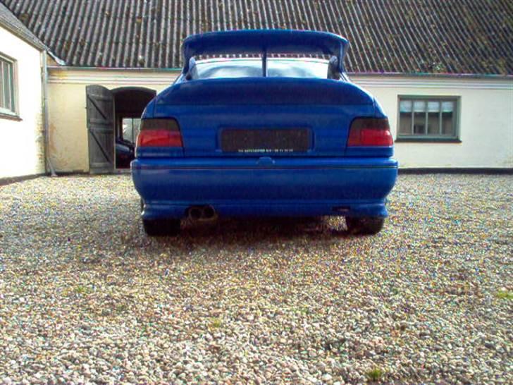 Ford Escort rs2000 billede 3