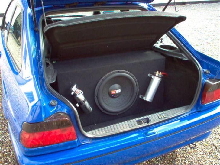 Ford Escort rs2000 billede 4