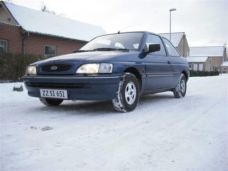 Ford Escort CL SOLGT billede 2