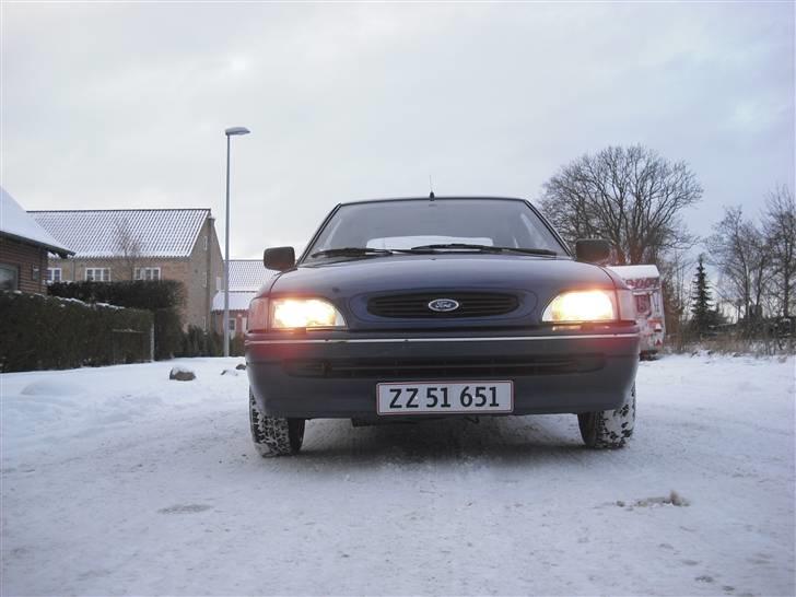 Ford Escort CL SOLGT billede 3