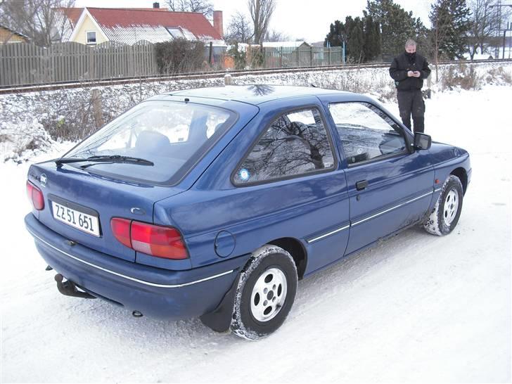 Ford Escort CL SOLGT billede 5