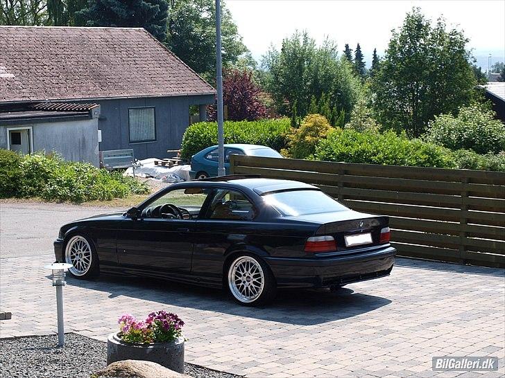 BMW E36 320i coupë "M3" SOLGT billede 5