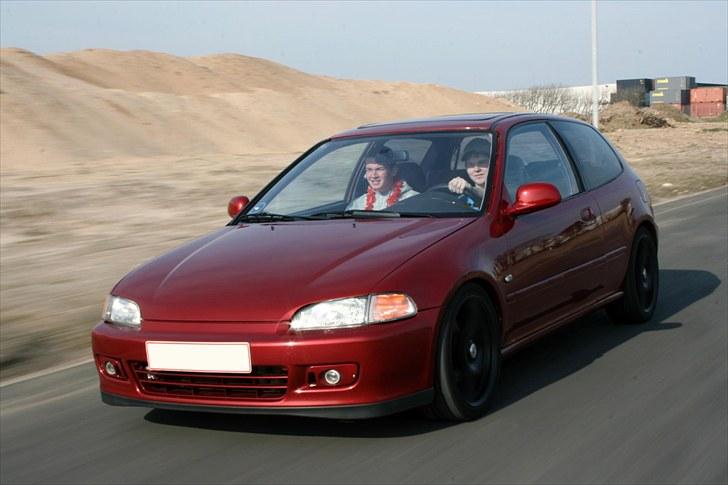 Honda Civic 1,6 VTI Solgt billede 16