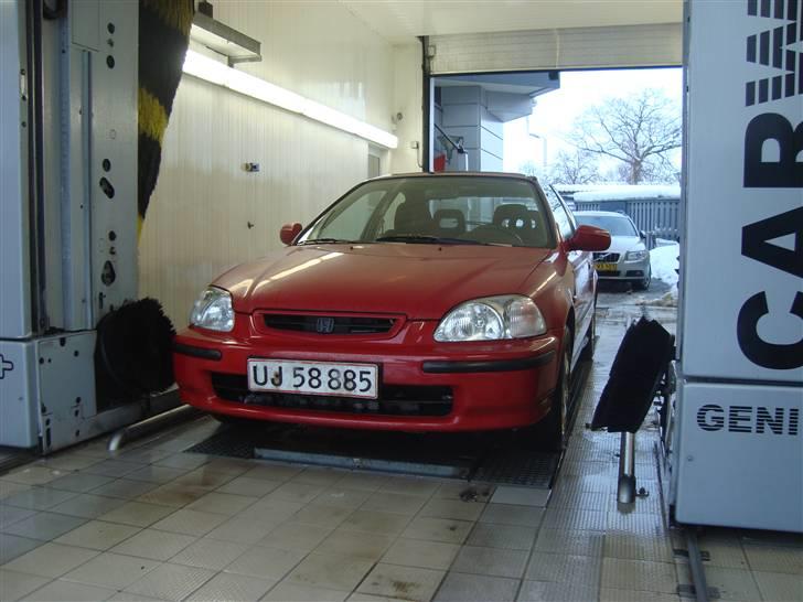 Honda CIVIC1,6 vti vtec  SOLGT! billede 1