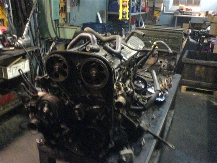 Toyota Celica Supra 2,8I - Adskillelse påbegyndt. billede 5