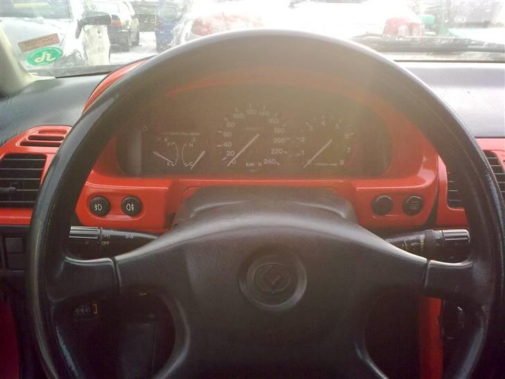 Mazda MX3 "SOLGT" billede 7