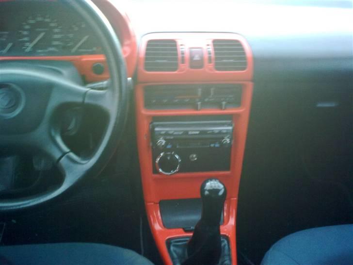 Mazda MX3 "SOLGT" billede 8