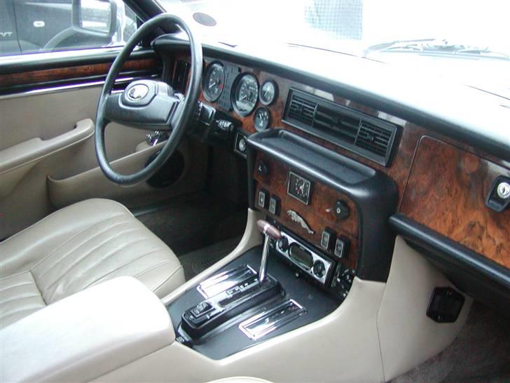 Jaguar XJ 12 H.E. Souvereign   billede 3