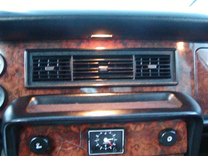 Jaguar XJ 12 H.E. Souvereign   - her ses bordlyset billede 9