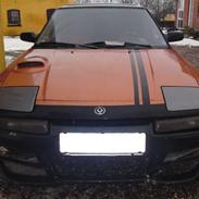 Mazda 323f bg *totalskadet*