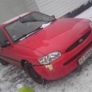Ford Escort 1.6 clx *Skrottet*