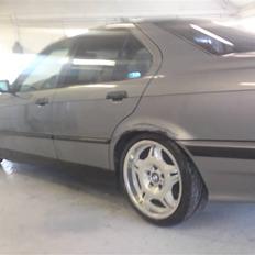 BMW e36 320 underombygning solgt