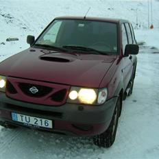 Nissan Terrano 2 2.7TD