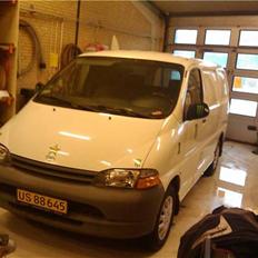 Toyota hiace MONSTER (solg)