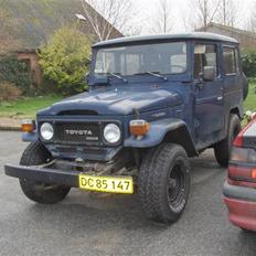 Toyota Land cruiser BJ 42