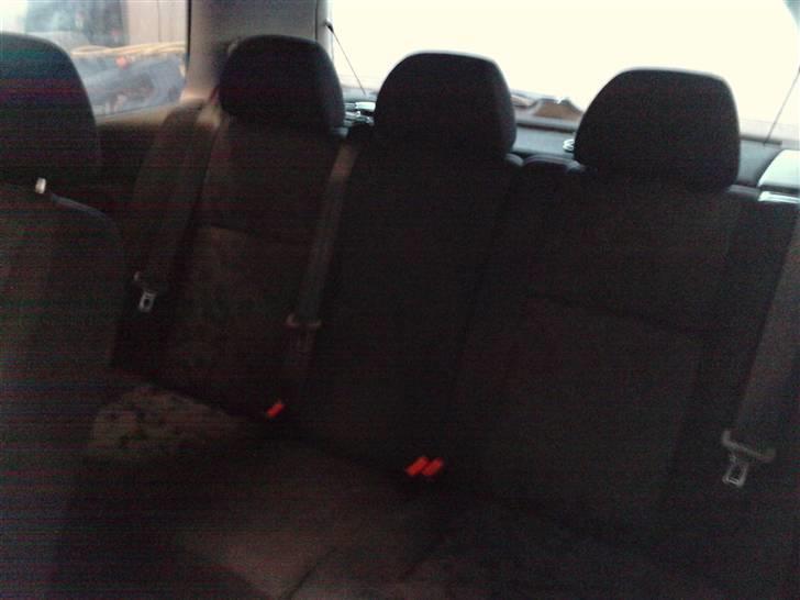 VW Golf TOTAL SKADET! billede 2